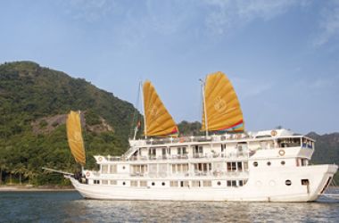 Hera Classic Boutique Cruises